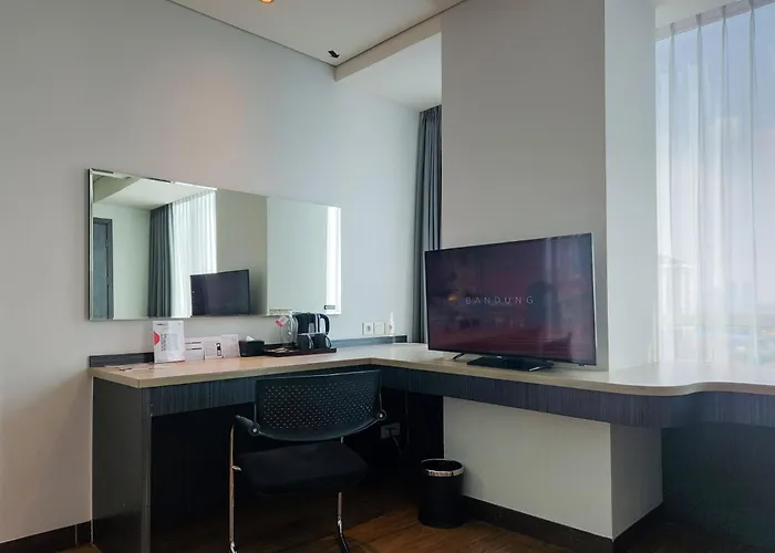 Luminor Hotel Jemursari By Wh With The Best Breakfast In Town And Located Near Surabaya Industrial Estate Rungkut Sier