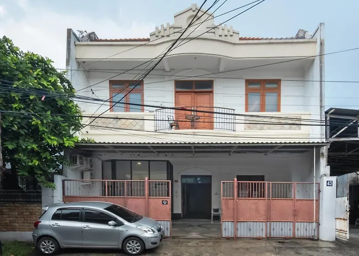 Mono Coliving Kertajaya Syariah, SBY Hotel Surabaya