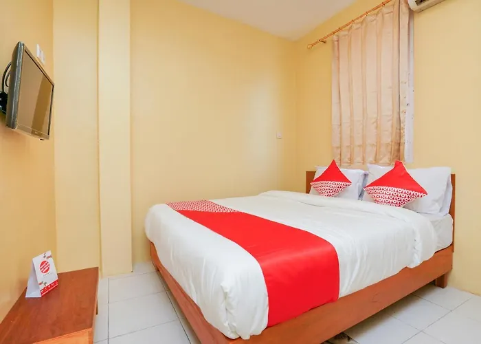 Oyo 2656 Az Zahra Residence Syariah Surabaya